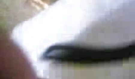 सेक्स से पहले मॉडल Trina हॉट सेक्सी मूवी Michaels के पैर