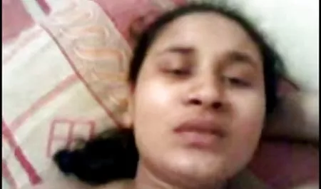 बिस्तर के दृश्य के सामने, कैपरी कैवानी सोनाक्षी सिन्हा की सेक्सी फिल्म को चमकदार रंगों से चित्रित किया गया था