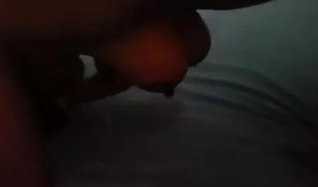 चिकी खुद को सह नई सेक्सी मूवी नहीं सकती