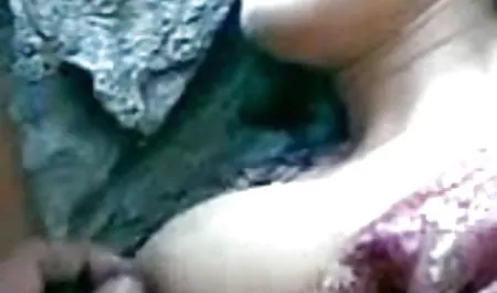 प्यारी लोरेले खुद सनी लियोन ब्लू फिल्म सेक्स उंगलियाँ
