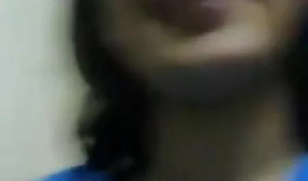 ब्री मिशेल असली सेक्स फिल्म गधा में एक उंगली बेकार है