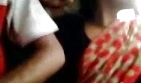 जापानी महिलाओं ने तेल डाला और तातमी इंग्लिश फिल्म सेक्सी पर लड़ने के लिए मजबूर किया