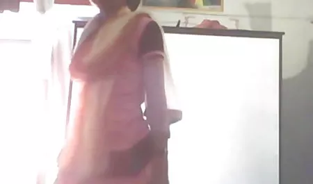 लेडी इंग्लिश पिक्चर हिंदी में सेक्सी ने एक नीग्रो के एक बड़े डिक द्वारा प्रस्तुत किया