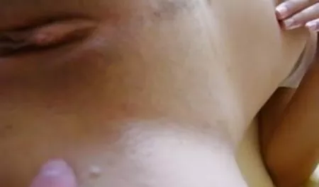 लड़का थका हिंदी में फुल सेक्सी मूवी हुआ है, लेकिन लड़की चाहती है!
