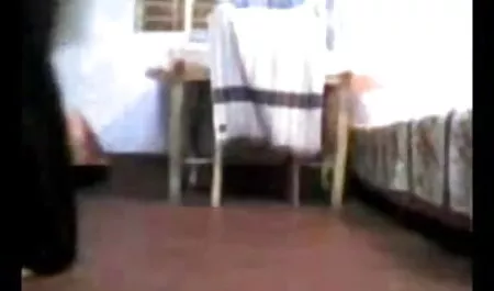 एबोनी मोंटाना स्टारर को न्यू हिंदी सेक्सी मूवी गुलाबी कली दिखाना पसंद है