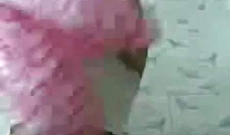 अपनी पत्नी दानी डेनियल और बेटी निक्की बेंज की चुदाई की सेक्सी वीडियो पिक्चर इंग्लिश