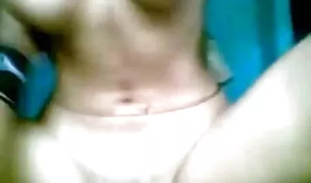 ठोड़ी से सह इंग्लिश फिल्म सेक्सी में फांसी