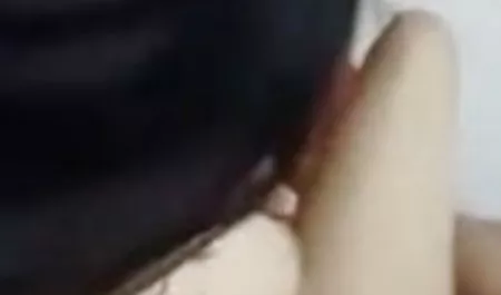 यह फूहड़ गधा में चाहता है हीरो की सेक्सी फिल्म