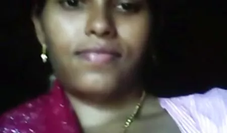 एशियाई एक थरथानेवाला के सेक्सी हिन्दी फिल्म साथ ऐंठन लाया