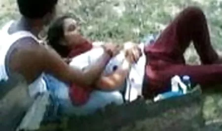 एक कड़वी माँ के हिंदुस्तानी सेक्स फिल्म लिए गुदा