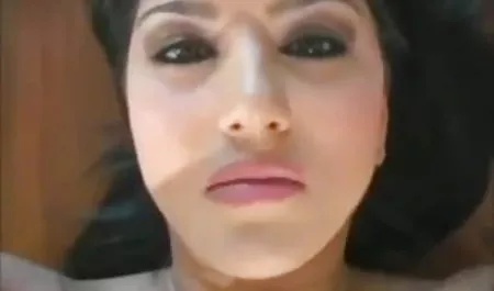 सेक्स करने की इच्छा रखने वाली सेक्सी पिक्चर इंग्लिश में वीडियो लड़की का हस्तमैथुन