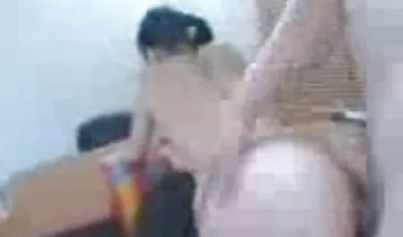 एक सुंदर मूवी सेक्सी वीडियो में लड़की के साथ रूसी अश्लील फिल्म