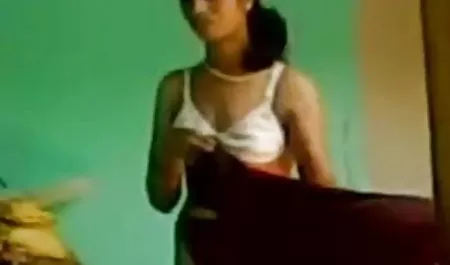 गर्लफ्रेंड एडल्ट स्टूडियो में कास्टिंग सेक्सी मूवी वीडियो वीडियो के लिए आई थी
