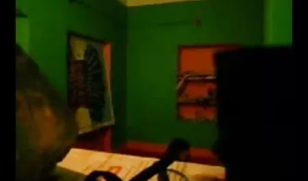 पिता ने सेक्सी फिल्म भेजो अपने कमरे में शानदार सौतेली बेटी की हत्या की