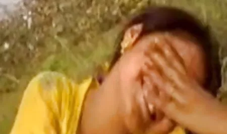 अंतिम सेक्सी सेक्सी हिंदी फिल्म पैर