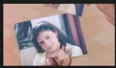 उत्कृष्ट प्रेमिका और सेक्सी गुंडी फिल्म उसका स्नेह