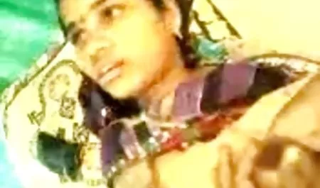 विशाल गधे के साथ मोटी महिलाएं सेक्सी हिंदी फीचर फिल्म