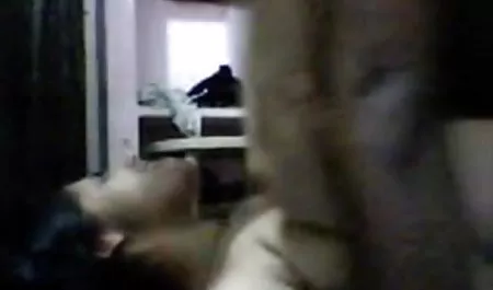 चेक milf हिंदी हिंदी फिल्म सेक्सी नकदी के लिए कुछ भी तैयार है