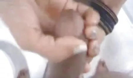 महिला एक ट्रेनर के साथ धमाके सेक्सी मूवी नई में लगी हुई है