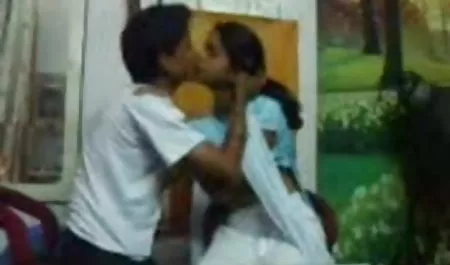 सोफिया नाइट और फ्रांसेस्का सेक्सी फिल्म हिंदी बीएफ Jaimes आपसी caresses से फुहार