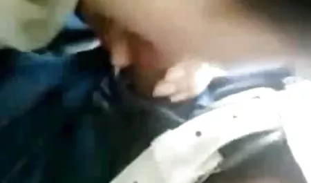 दो लड़कियों के एक सेक्सी फिल्म पिक्चर हिंदी छोटे से बिस्तर पर पोर्न