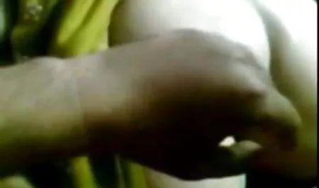 मैं अपने स्तन में सिलिकॉन ब्लू फिल्म दिखा दे सेक्सी भरवां!